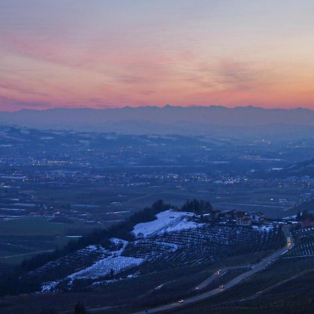Vista Langhe - Cerratohouses Guarene Kültér fotó