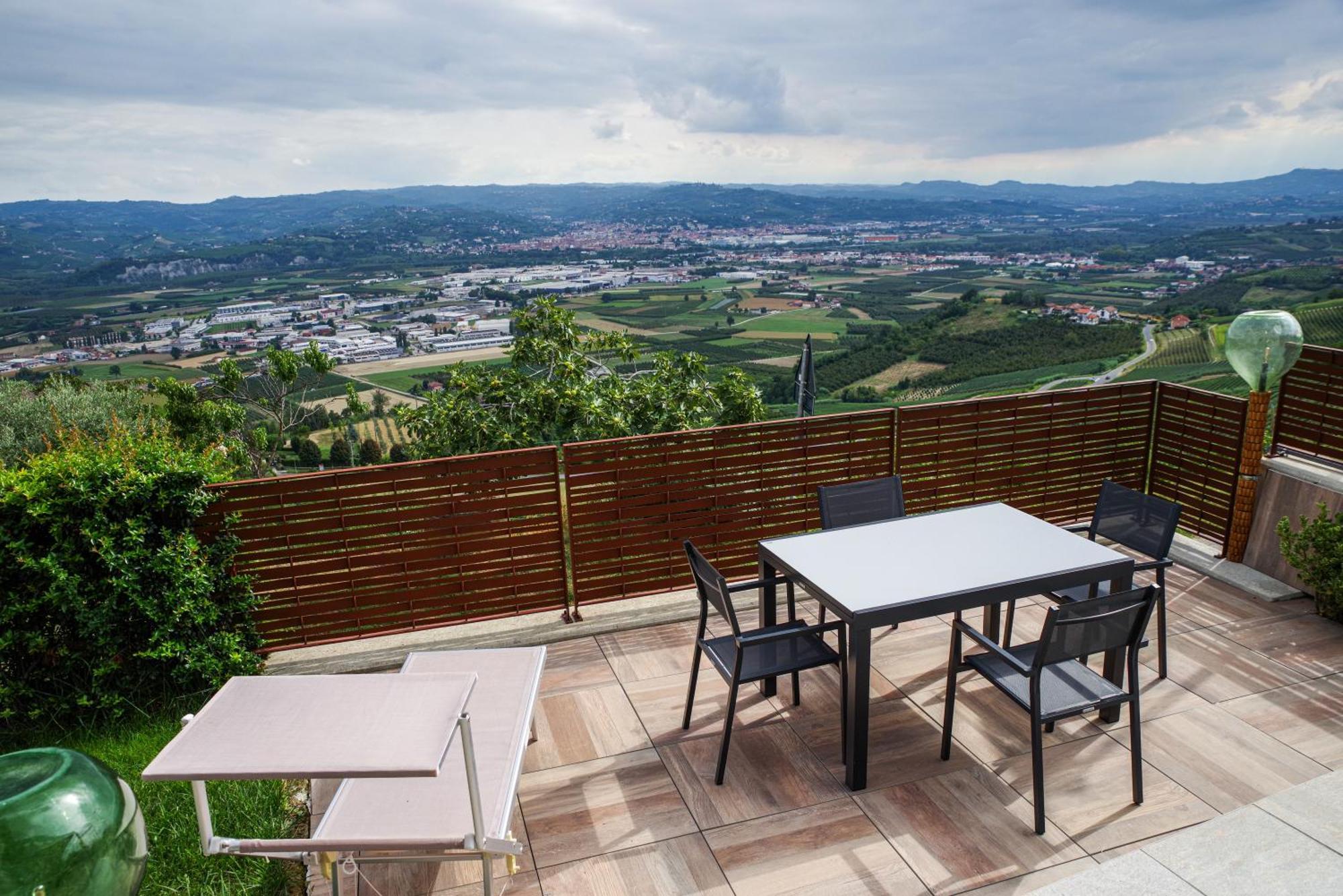 Vista Langhe - Cerratohouses Guarene Kültér fotó