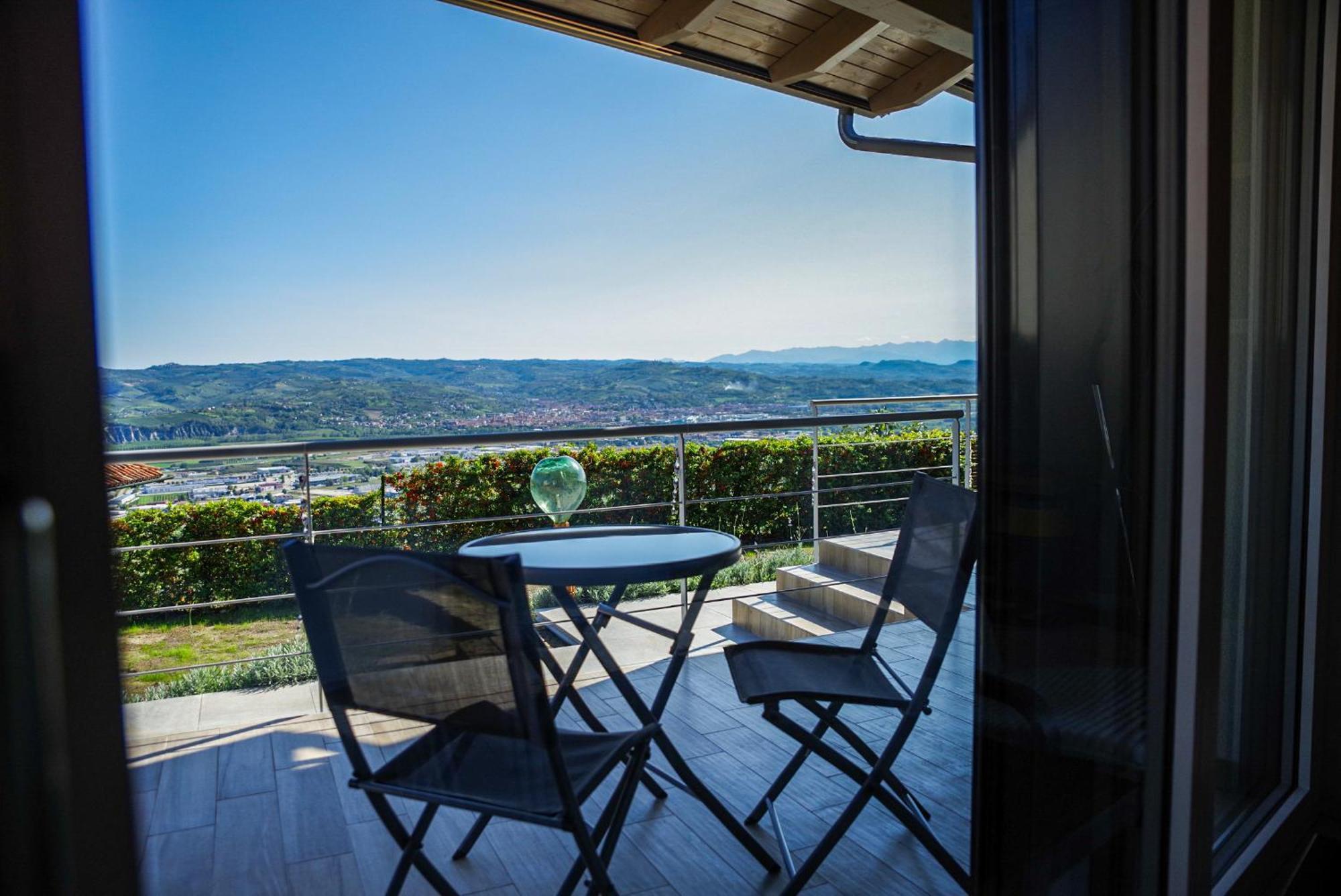 Vista Langhe - Cerratohouses Guarene Kültér fotó